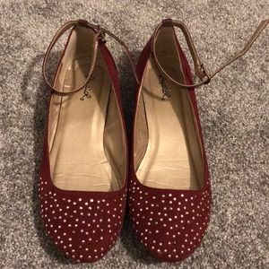 Red ballet flat
